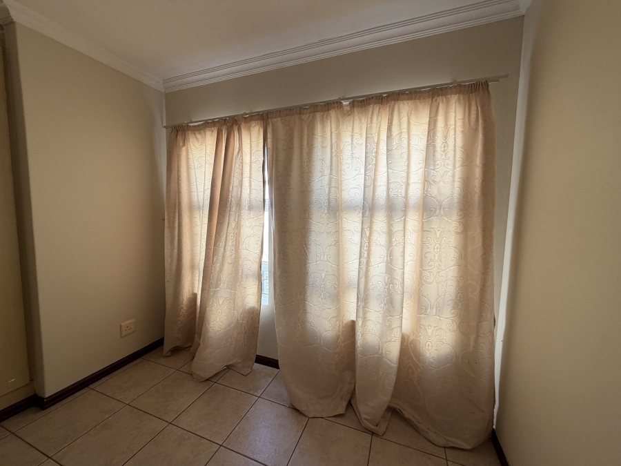 3 Bedroom Property for Sale in Beacon Bay North Eastern Cape